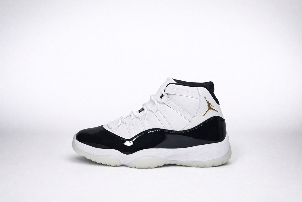 Jordan 11 Retro Concord: Defining Moments Pack