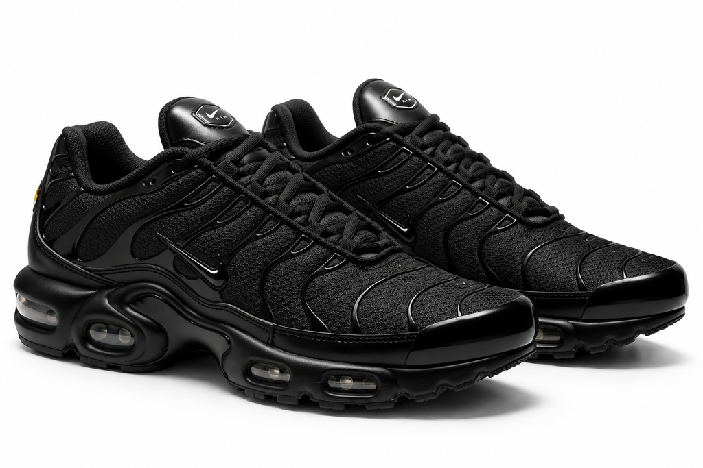Nike Air Max Plus (TN) Triple Black