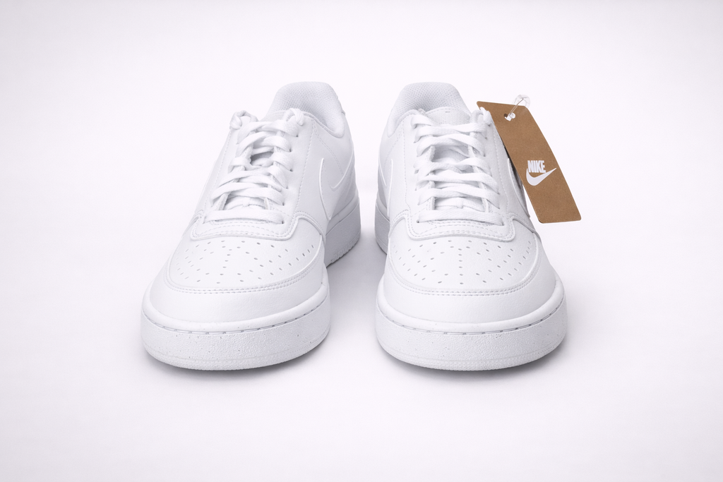 NIKE COURTS