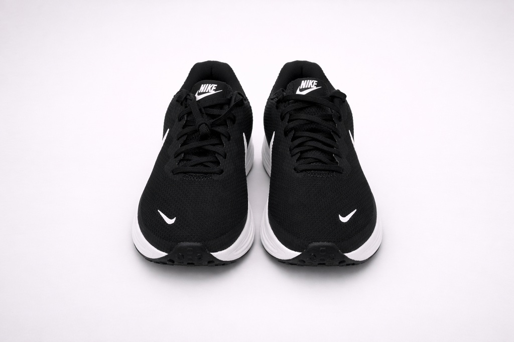 Nike Revolution 8
