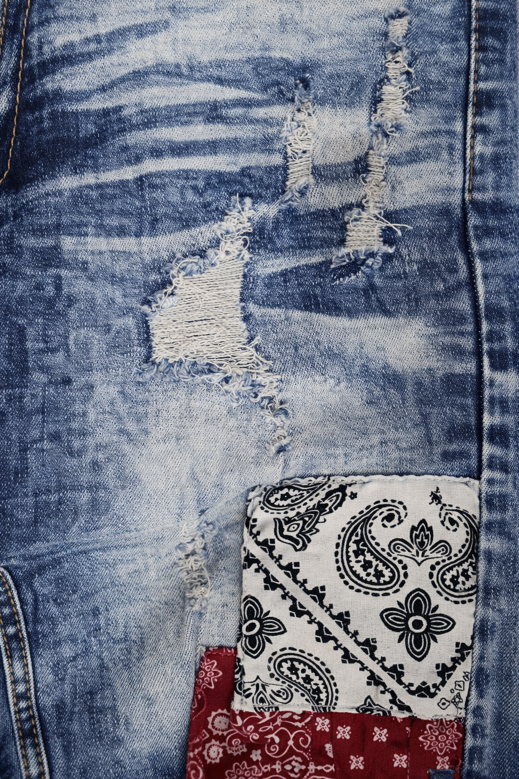 Bandana Patch Distressed Slim-Fit Jeans